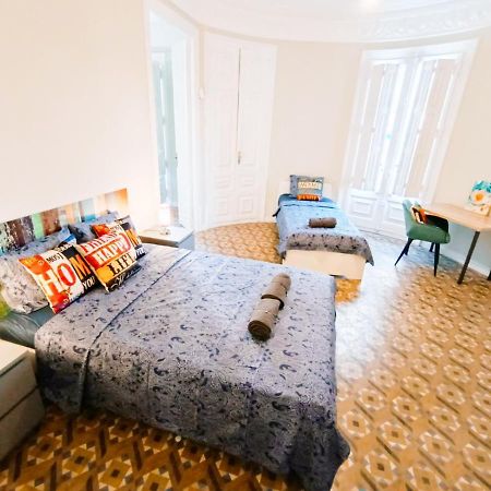 ברצלונה By Plaza Catalunya Rooms מראה חיצוני תמונה