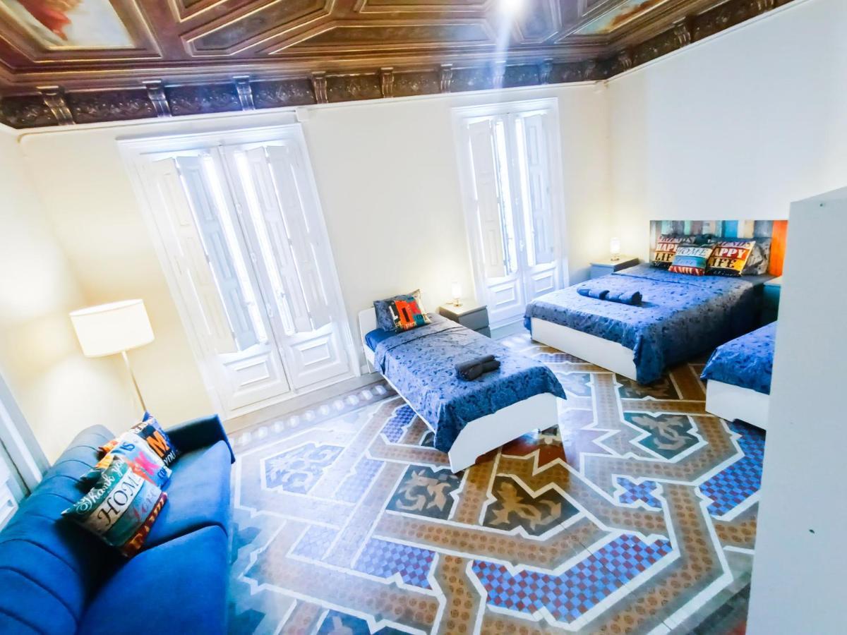 ברצלונה By Plaza Catalunya Rooms מראה חיצוני תמונה
